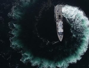 İstanbul alarmda: Boğaz açıklarındaki mayına müdahale ediliyor!