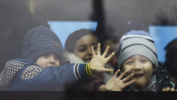 UNICEF: Ukrayna’da 7 günde 500 bin çocuk evlerini terk etmek zorunda kaldı