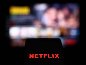 Netflix’in 6.99 dolarlık reklam destekli modeli devreye alınıyor