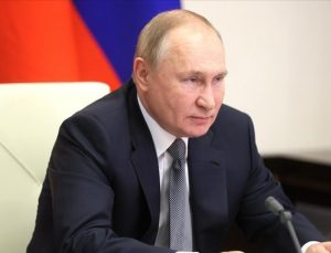 Vladimir Putin, Bahreyn Kralı Al Halife ile görüştü