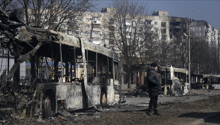 Rusya Ukrayna’daki 14 kentin belediye başkanını rehin aldı