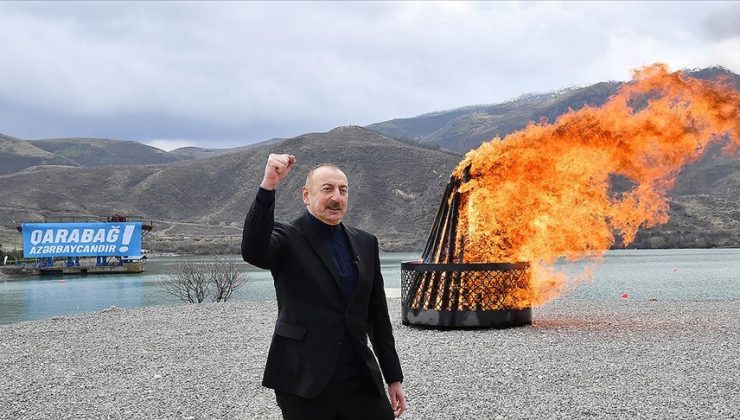 Azerbaycan Cumhurbaşkanı Aliyev, Karabağ’da Nevruz ateşini yaktı