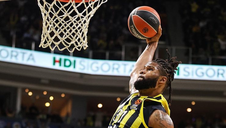 Fenerbahçe Beko İspanya’da dağıldı 77-62