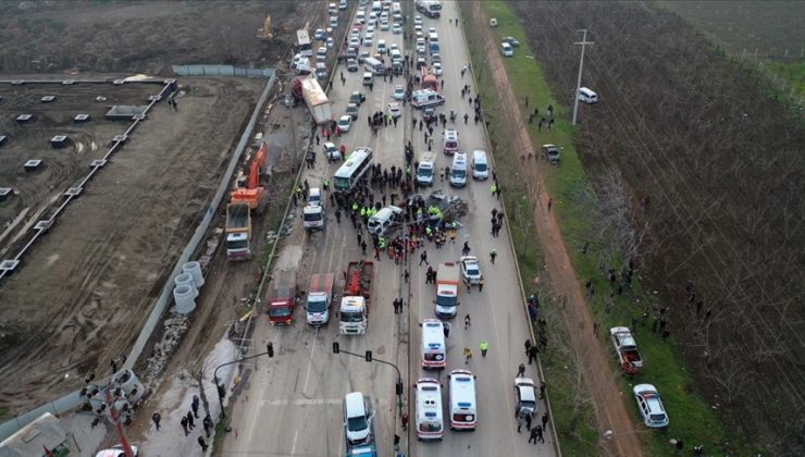 ABD’de 40’a yakın aracın karıştığı zincirleme trafik kazası: 20 yaralı