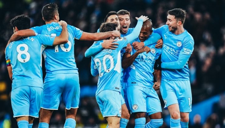 Manchester City, derbide Manchester United’ı ezdi geçti 4-1