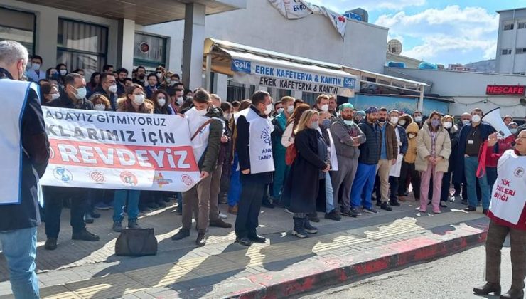 14 Mart Tıp Bayramı’nda doktorlardan iş bırakma eylemi