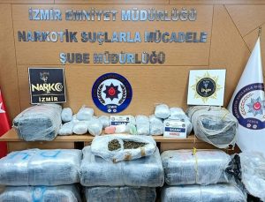 İzmir’de “torbacı” operasyonu: 5 zanlı yakalandı