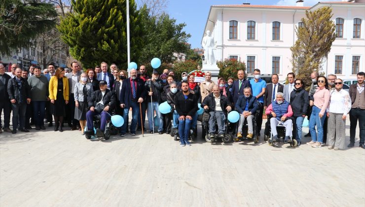 Farkındalık için “sevgi yürüyüşü” yaptılar