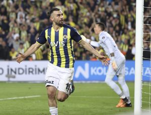 Dev Derbinin galibi Fenerbahçe 2-0