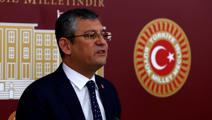 Özgür Özel’den Abdüllatif Şener’e tepki: Kanım dondu