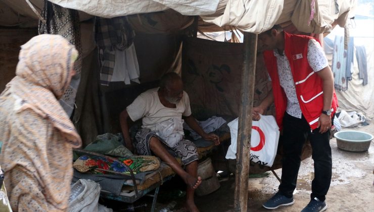 Türk Kızılaydan Yemen’de 700 kişiye iftar