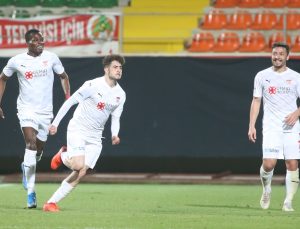 Sivasspor’dan Kupa Finaline büyük adım 1-2