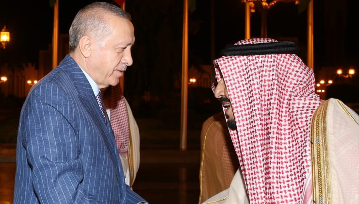 Cumhurbaşkanı Erdoğan, Suudi Arabistan Kralı Selman ile bir araya geldi