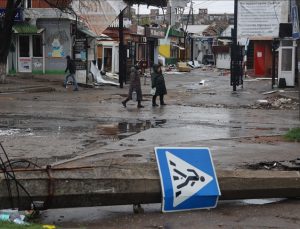 Zelenskiy: Mariupol’de askerlerimiz ve yaklaşık 120 bin sivil abluka altında
