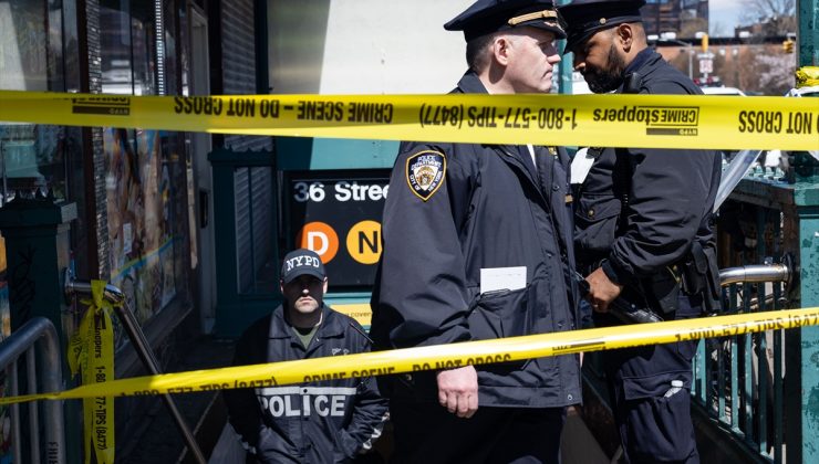 NYC metrolarında suçlar yüzde 40 arttı