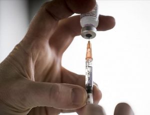 BioNTech’den Alman hükümetiyle acil durumlarda mRNA tabanlı aşı üretim sözleşmesi
