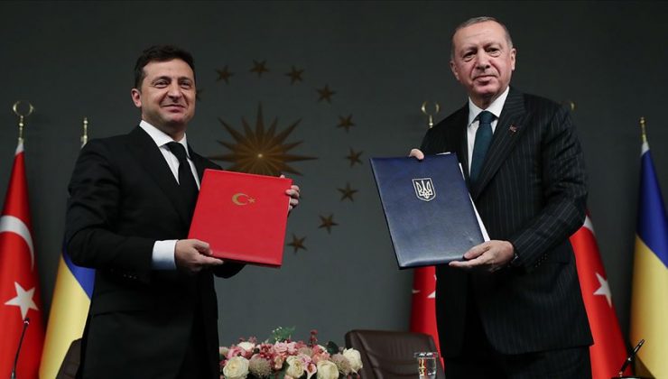 Zelenskiy: Türkiye güvenliğimizin garantörlüğüne hazır