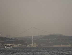 İstanbul Boğazı gemi trafiğine kapatıldı