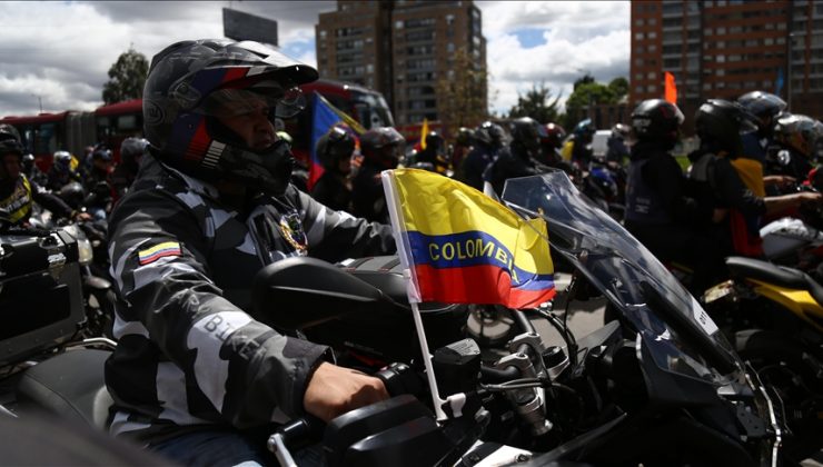 Kolombiya’da büyük motosikletçi eylemi