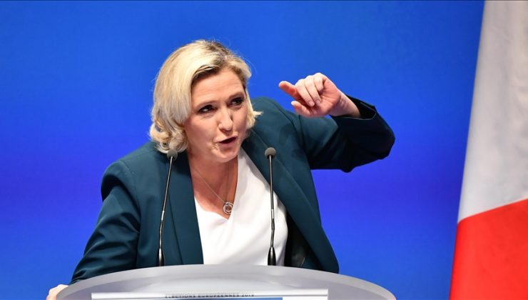 Le Pen yargılanacak… Suçlama: AB fonlarını zimmetine geçirmek