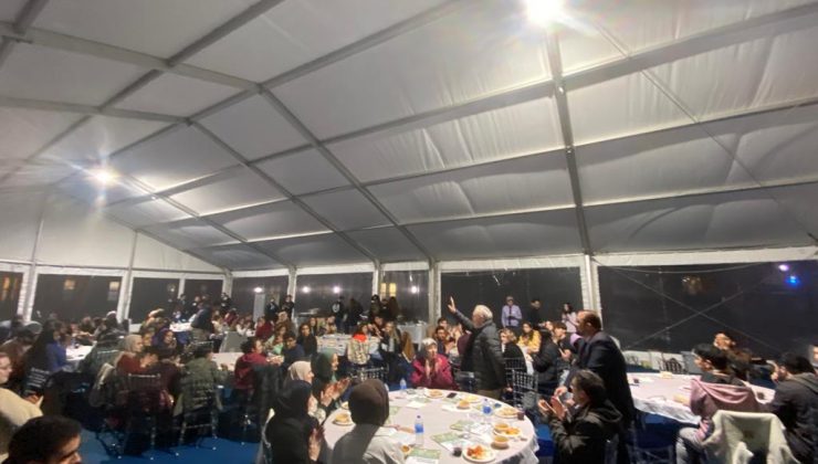 Büyükelçi Mercan’dan ABD’de öğrencilere iftar