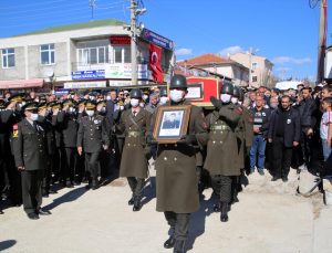 Şehit Piyade Teğmen Kaan Kanlıkuyu, son yolculuğuna uğurlandı