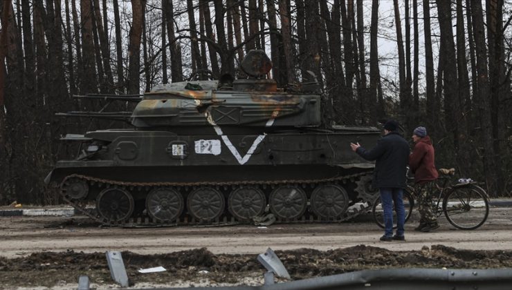 Rusya: Ukrayna’da yabancı savaşçıların karargahı ve S-300 sistemlerini roketlerle vurduk