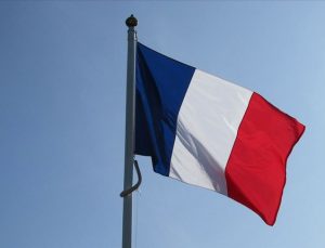 Fransa, 6 Rus ajanını istenmeyen kişi ilan etti
