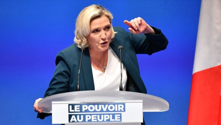 AB’nin yolsuzlukla mücadele kurumu, Marine Le Pen’i zimmetine para geçirmekle suçladı
