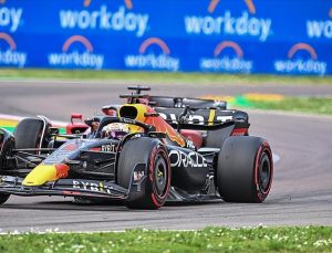 Ferrari’nin evinde Red Bull şov yaptı