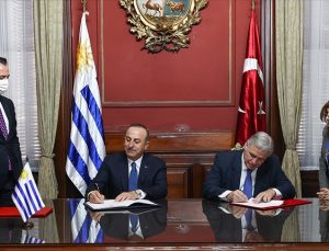 Bakan Çavuşoğlu: Uruguay ile iki tane önemli belge imzaladık