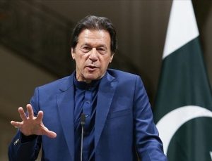 Pakistan’da Başbakan Han’ın görevi resmi olarak sona erdi