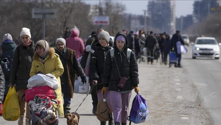 Ukrayna: Sivillerin tahliyesi için Rusya ile 9 insani koridor üzerinde anlaşmaya varıldı