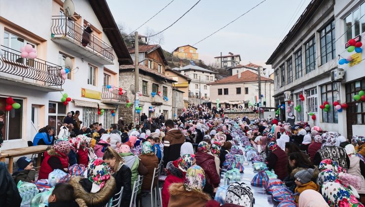 YTB Başkanı Abdullah Eren Bulgaristan’da iftar programına katıldı