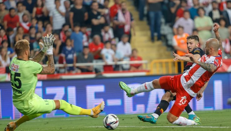 Galatasaray Antalya kardeşçe bitirdi 1-1