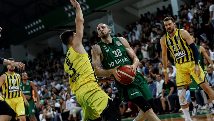 Fenerbahçe Beko güle oynaya finalde 65-91