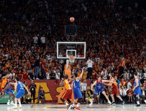 Galatasaray Nef Anadolu Efes’e diş geçiremedi 64-71