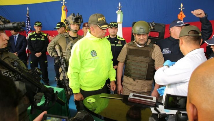 Kolombiya ‘Otoniel’ lakaplı uyuşturucu kaçakçısını ABD’ye iade etti