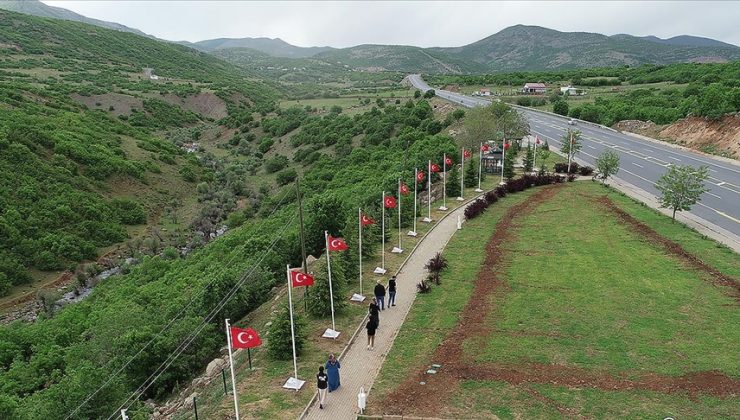 PKK’nın 29 yıl önce katlettiği 33 asker unutulmadı