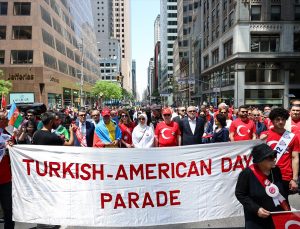 New York’ta ‘Türk Günü Yürüyüşü’ yapıldı