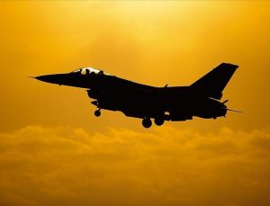 Çin’e ait 30 savaş uçağı, Tayvan’ın hava savunma sahasına girdi