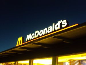 McDonald’s’a çocuk işçi çalıştırma cezası