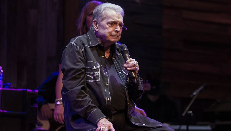 Country müziğin efsanesi Mickey Gilley 86 yaşında hayatını kaybetti