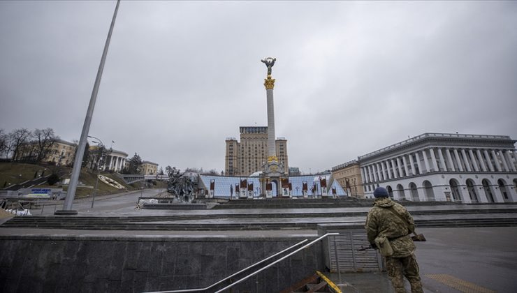 Ukrayna’da sıkıyönetim rejimi 90 gün daha uzatıldı