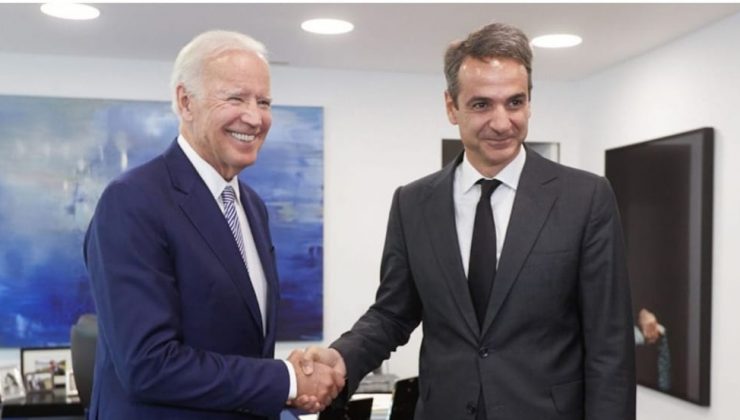 Biden ve Miçotakis Beyaz Saray’da Ukrayna savaşını görüştü