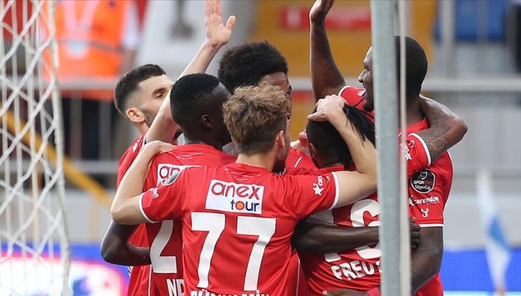 Antalyaspor 15 maçtır yenilmiyor