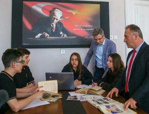 Yabancı sözcüklerin Türkçe karşılığını onlar bulacak