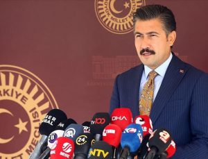 AK Parti’de Cahit Özkan görevden alındı