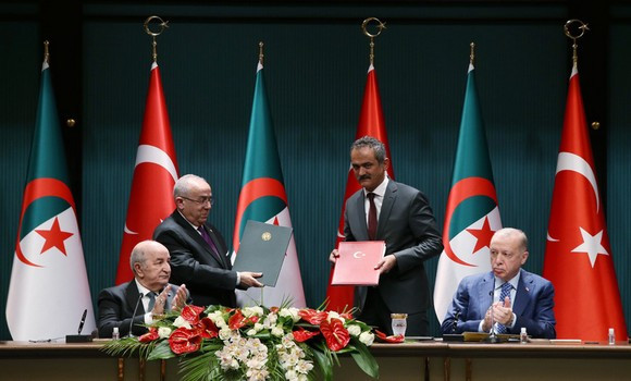 Türkiye ile Cezayir arasında 15 anlaşma imzalandı