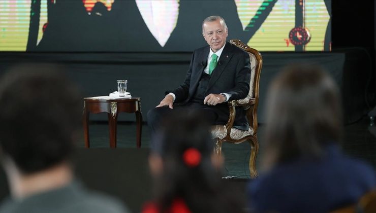 Cumhurbaşkanı Erdoğan: Elektronik sigaraya fırsat vermeyeceğiz